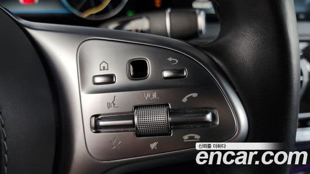 Mercedes-Benz S-Class 2018 — Şəkil 18/20