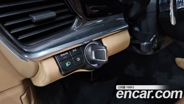 Porsche Panamera 2023 — Photo 10/34