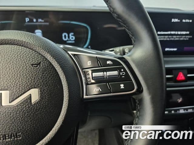 Kia Seltos 2022 — Şəkil 7/20