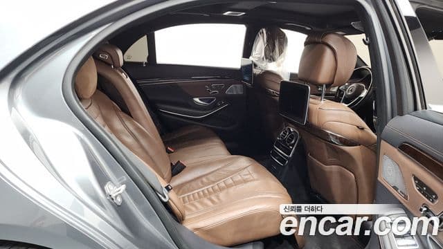 Mercedes-Benz S-Class 2020 — ფოტო 19/20