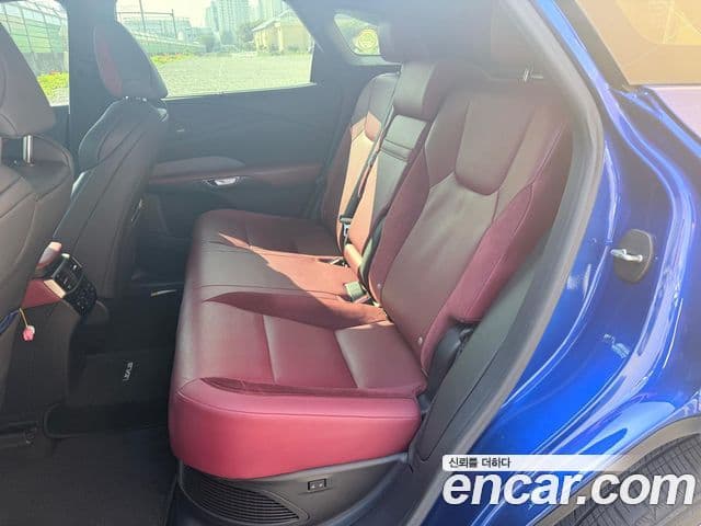 Lexus RX500h 2023 — ფოტო 12/20