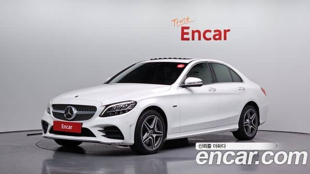 Mercedes-Benz C-Class, 2020