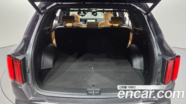 Kia Sorento 2020 — фото 18 из 20