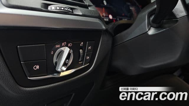 BMW X4 2025 — Photo 12/33