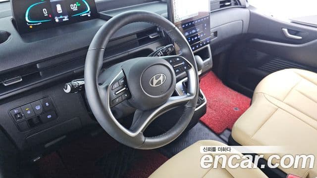 Hyundai Staria 2024 — ფოტო 12/20