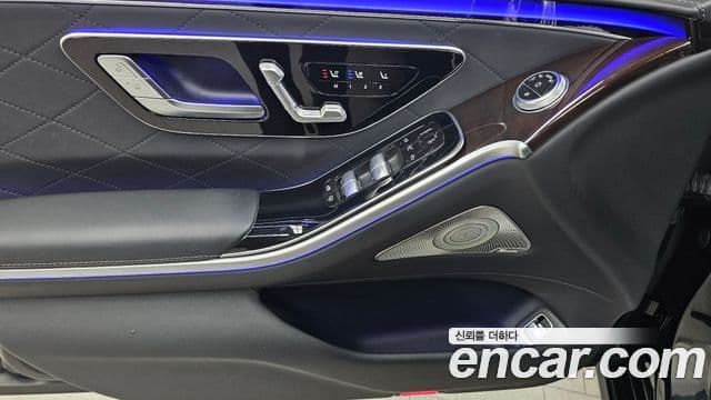 Mercedes-Benz S-Class 2021 — ფოტო 17/20