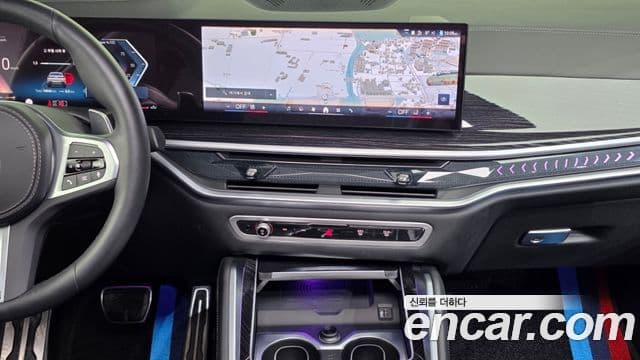 BMW X6 2023 — ფოტო 14/20
