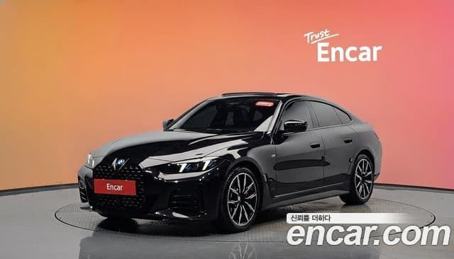BMW 4 Series 2025 — Фото 1/20