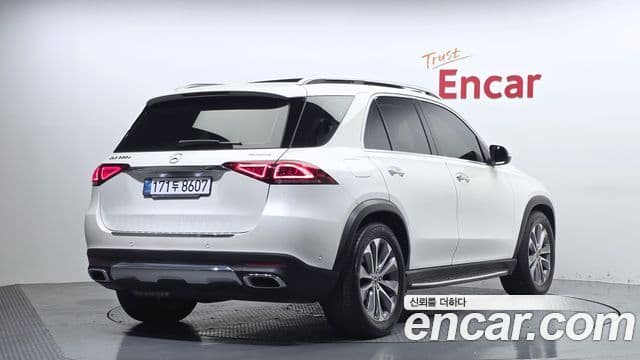 Mercedes-Benz GLE-Class 2021 — Şəkil 2/20