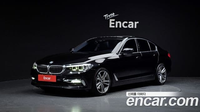 BMW 5 Series 2019 — Фото 1/20