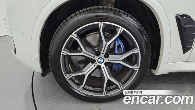 BMW X5 2025 — ფოტო 5/20