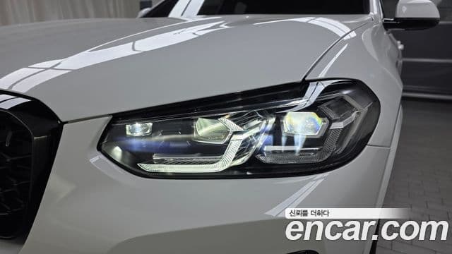 BMW X4 2025 — Photo 6/31