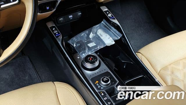 Kia Sorento 2022 — ფოტო 9/20