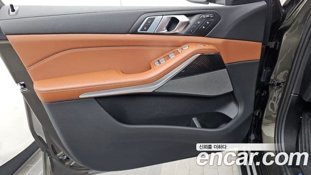 BMW X7 2025 — Photo 4/36