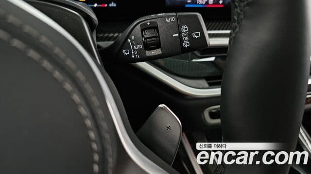 BMW X7 2025 — Photo 31/36