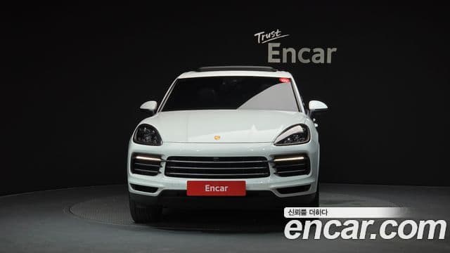 Porsche Cayenne 2020 — Фото 3/20