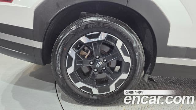 Hyundai Santa Fe 2023 — фото 5 из 20