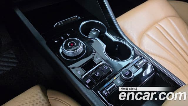 Kia K5 2020 — Şəkil 8/20