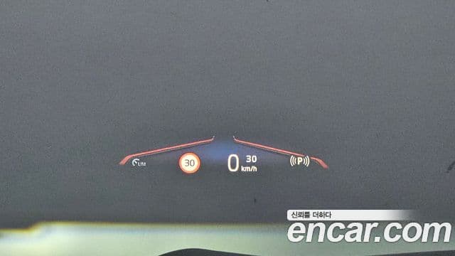 BMW X6 2025 — Photo 32/36