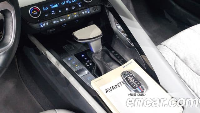 Hyundai Avante 2020 — Фото 8/20