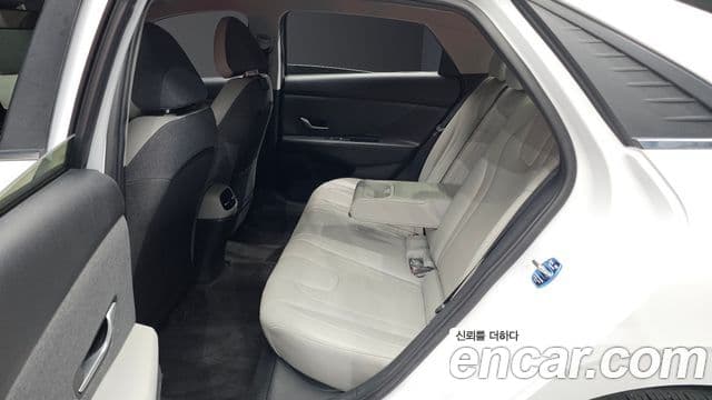 Hyundai Avante 2020 — Фото 10/20