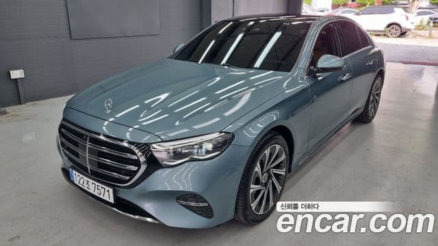 Mercedes-Benz E-Class 2024 — Şəkil 2/18