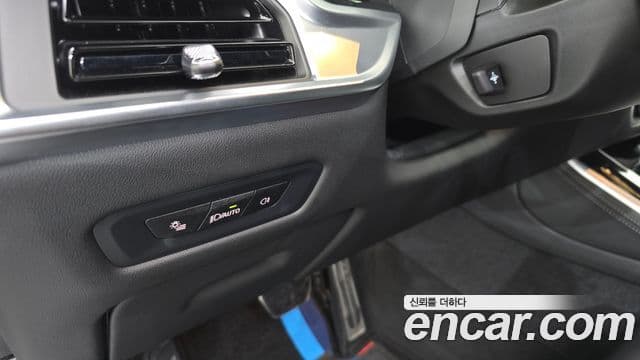 BMW X5 2024 — Photo 21/35