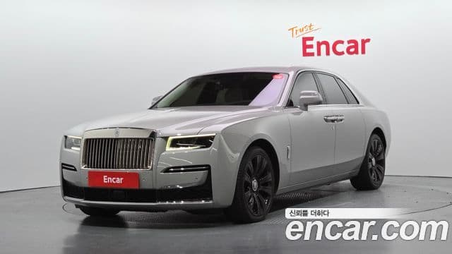 Rolls-Royce Ghost 2020 — ფოტო 1/20