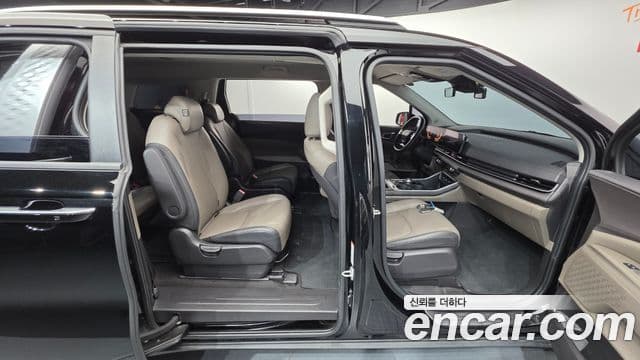 Kia Carnival 2024 — Şəkil 19/20