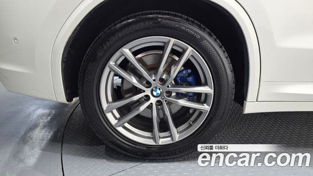 BMW X3 2019 — ფოტო 5/20