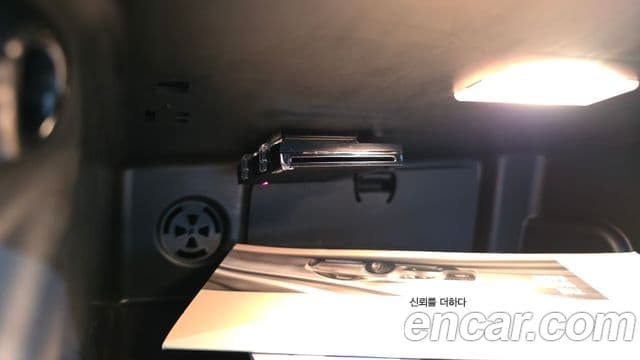 Mini Cooper Electric 2023 — ფოტო 9/38
