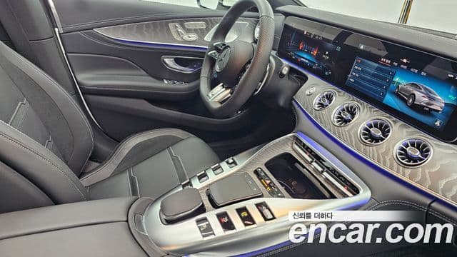 Mercedes-Benz AMG GT 2025 — Şəkil 8/17