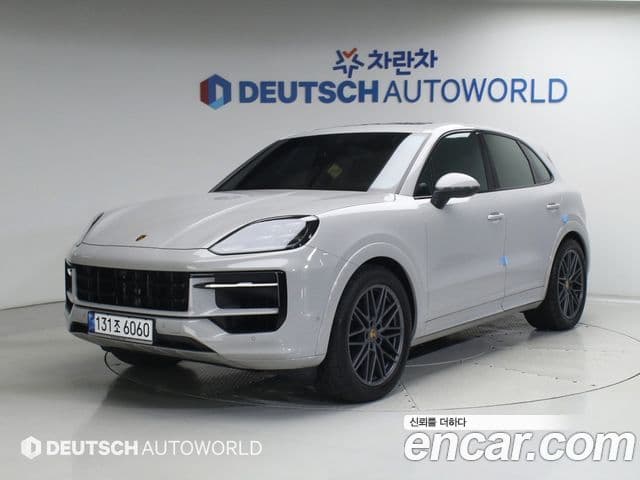Porsche Cayenne 2024 — ფოტო 10/20