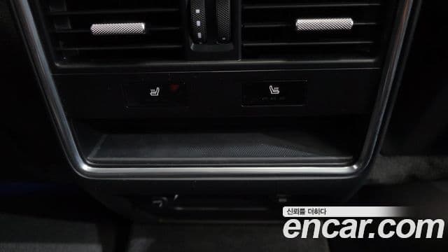 Porsche Cayenne 2019 — Şəkil 18/20