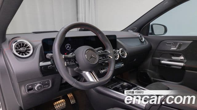 Mercedes-Benz EQA 2025 — ფოტო 12/19