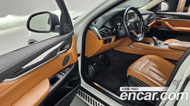 BMW X6 2018 — ფოტო 10/20