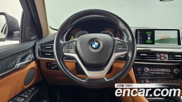 BMW X6 2018 — ფოტო 13/20