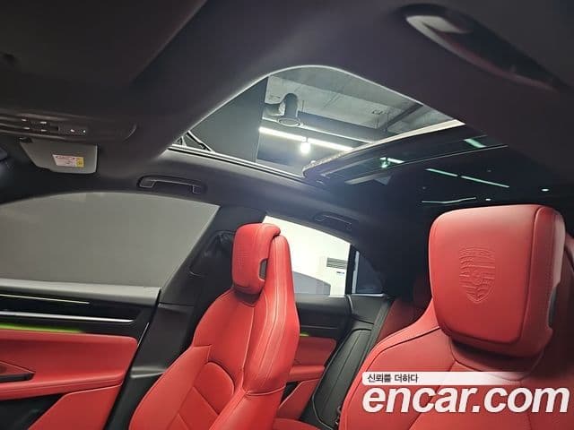 Porsche Macan EV 2025 — ფოტო 3/20