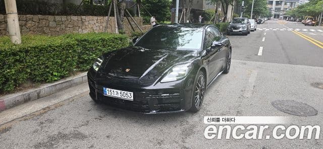 Porsche Panamera 2024 — Photo 8/15