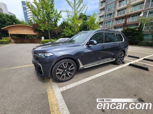 BMW X7 2021 — Photo 5/20