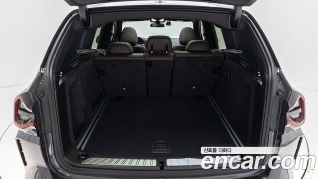 BMW X3 2022 — ფოტო 18/20