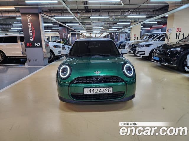 Mini Cooper C 2025 — ფოტო 20/20