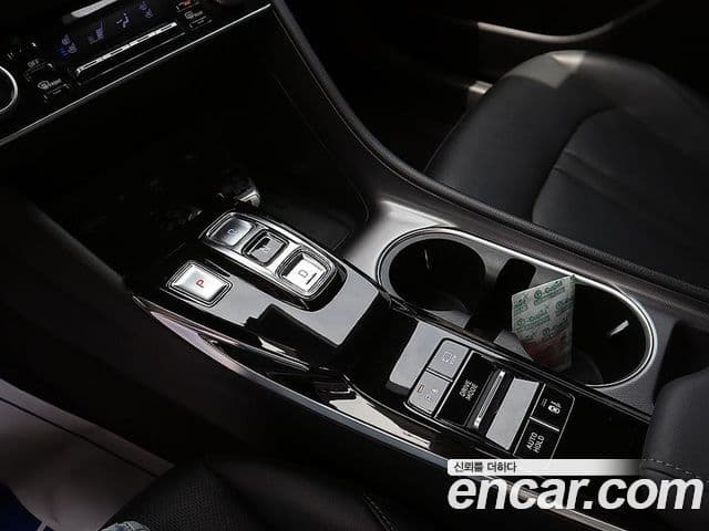 Hyundai Sonata 2022 — ფოტო 12/20