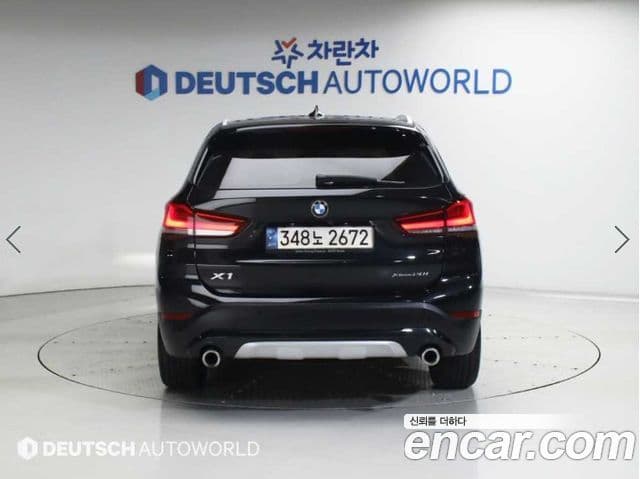 BMW X1 2021 — Фото 4/20