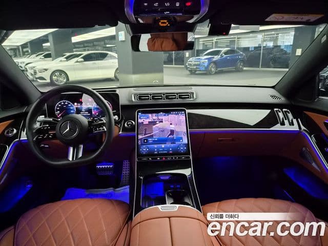 Mercedes-Benz S-Class 2025 — Фото 6/20