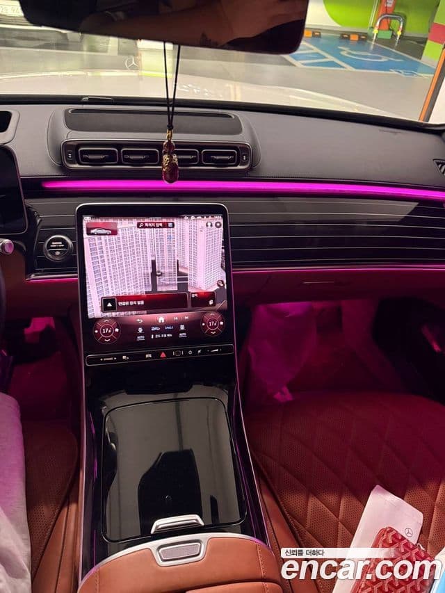 Mercedes-Benz S-Class 2023 — Photo 4/13