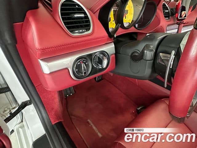 Porsche 718 Boxster 2018 — ფოტო 7/8