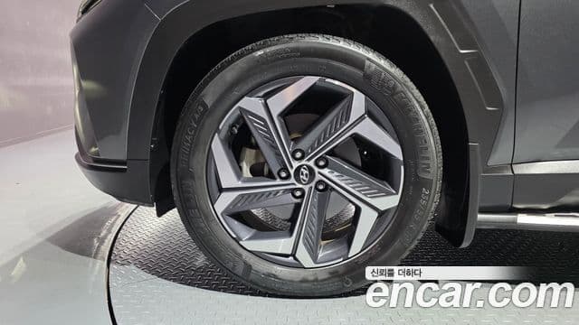 Hyundai The New Tucson 2023 — Фото 5/20