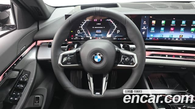 BMW 5 Series 2025 — ფოტო 14/20