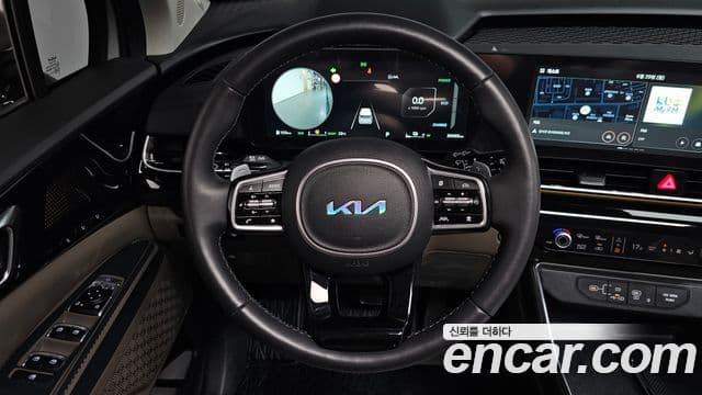 Kia Carnival 2024 — Şəkil 13/20